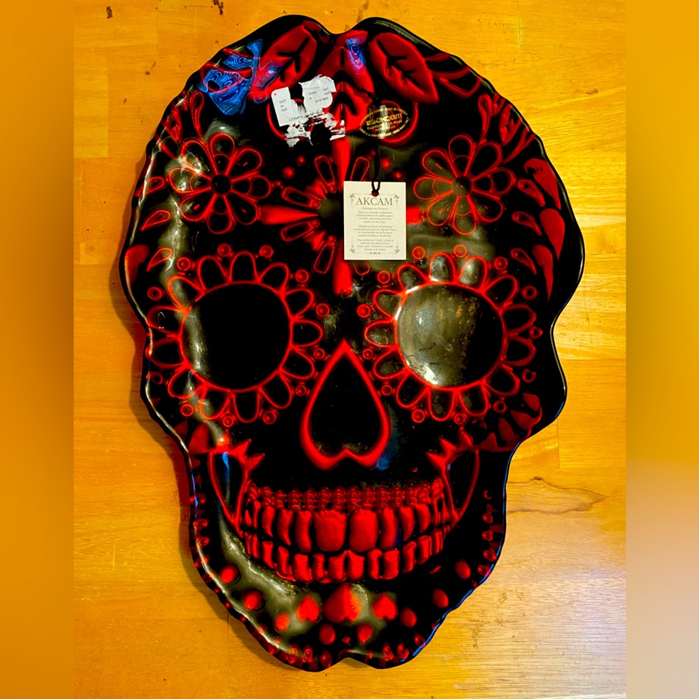 NWT AKCAM Turkish glass Halloween skull platter 15”